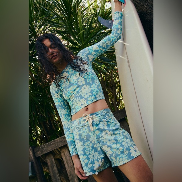 Rhythm Blue and Green Floral Surf Shorts Free People US Sz 8 made in Australia - Picture 1 of 10